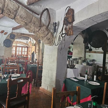La Cueva De Juan Pedro Apartment Cazorla Ngoại thất bức ảnh