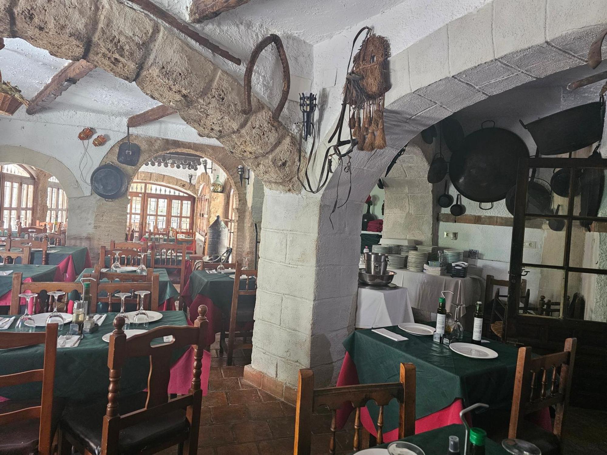 La Cueva De Juan Pedro Apartment Cazorla Ngoại thất bức ảnh